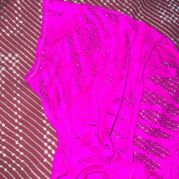 Beach Bunny Pink Lace Crop Top & Flare Pants - Picture 14 of 14